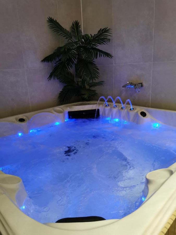 Mica Beauty & Wellness Center Lejlighed Temse Eksteriør billede